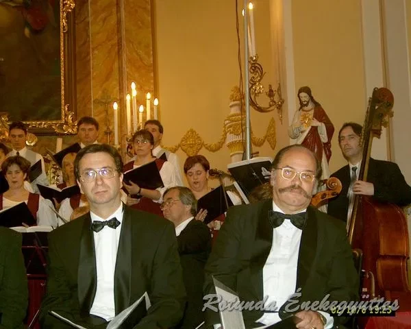 rotunda 2002 10 06