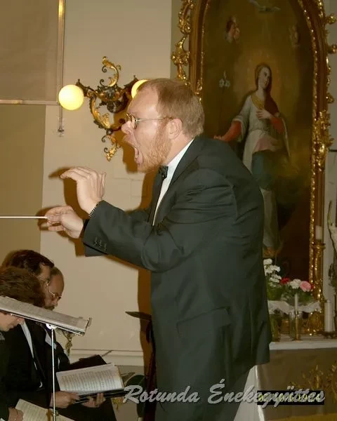 rotunda 2002 10 06