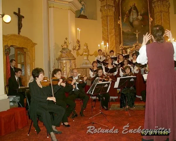 rotunda 2002 10 06