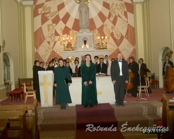 rotunda 2003 04 06